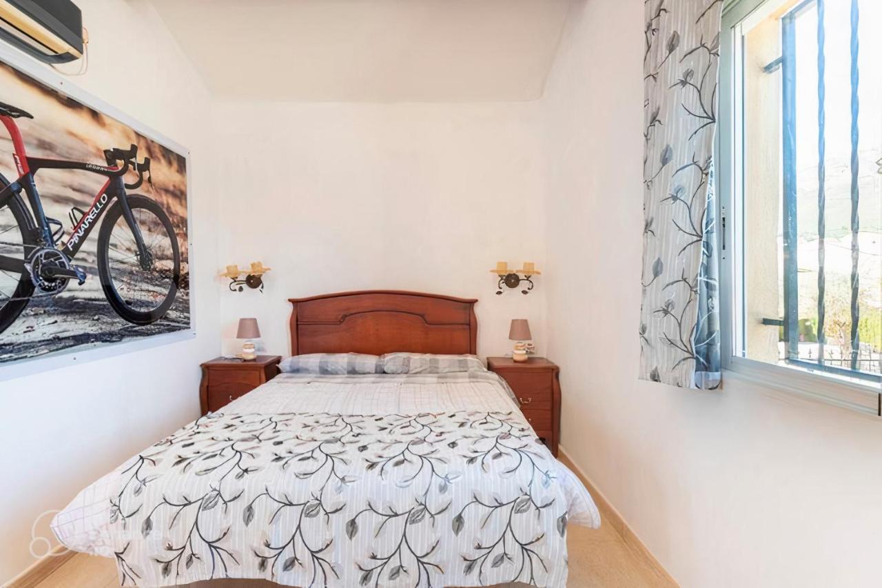 Velo Villa W/ A/C, Free Wi-Fi & Pool Near Benidorm Полоп Екстериор снимка